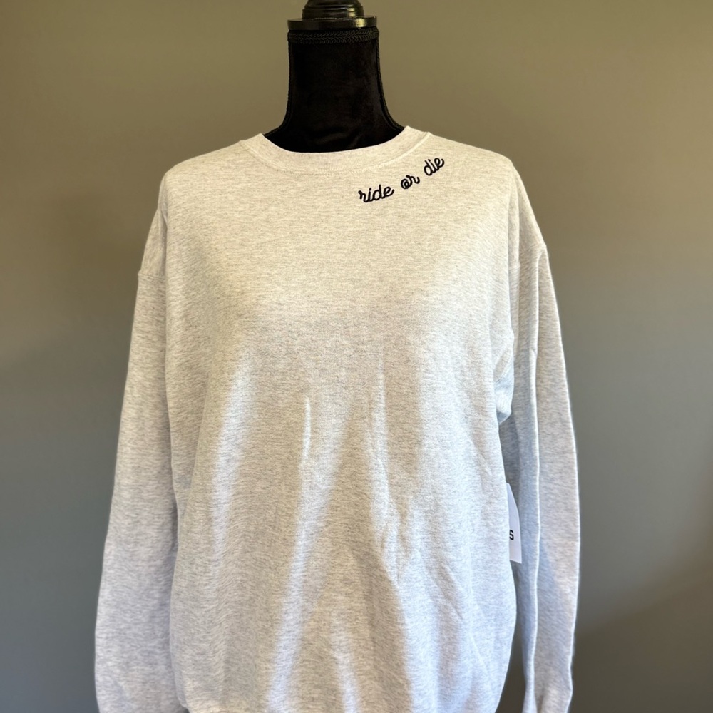 BFFs & Babes “Ride or Die” Sweatshirt – Size M (NWT) - Picture 3 of 3